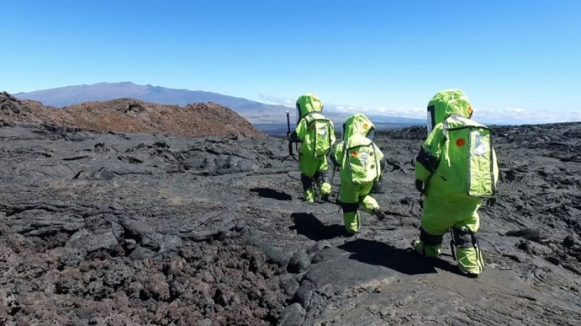 "Caminar sobre el césped sin zapatos y calcetines es realmente muy interesante": sujetos de prueba de la NASA después de 8 meses bajo la cúpula