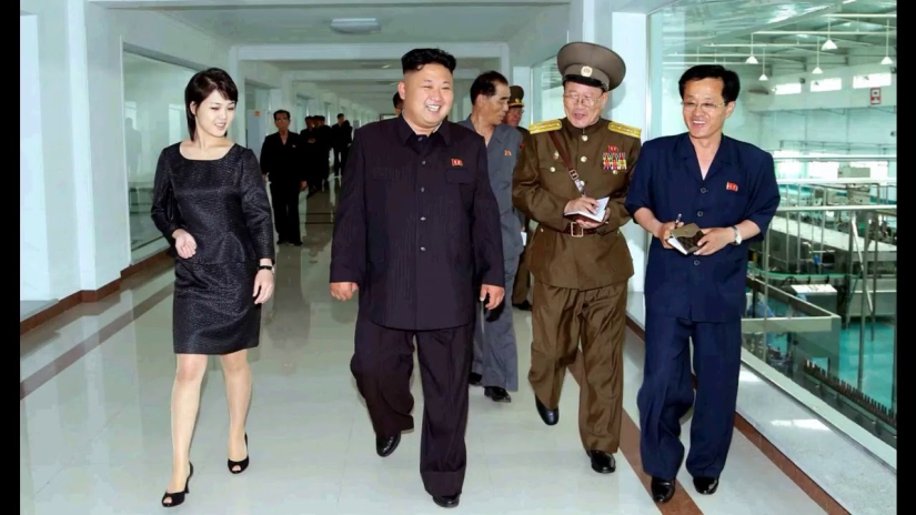 Cantante, miembro del Komsomol, belleza: la misteriosa esposa del dictador de Corea del Norte