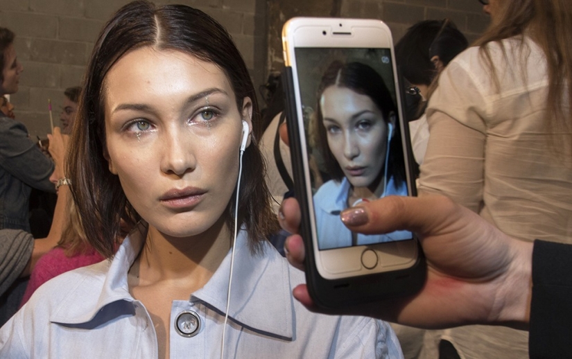 Cómo envejecen la piel un teléfono y una computadora: una joven se horrorizó por los efectos de la radiación en su cara