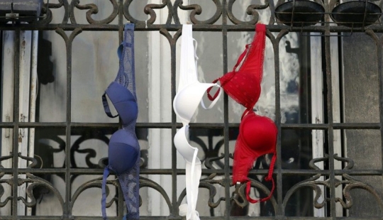 Cómo honran los franceses la memoria de las víctimas de los ataques terroristas