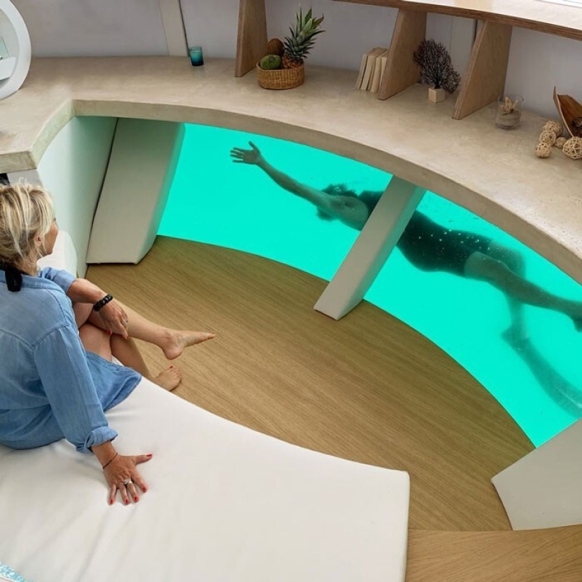Cómo se ve el eco-hotel francés Anthenea con cápsulas flotantes
