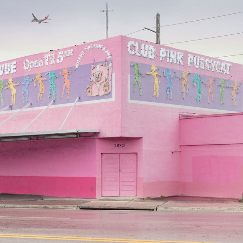 Cómo son los clubes de striptease en la carretera en los Estados Unidos