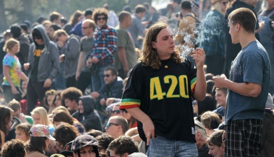 Code 420: what connects us fans of marijuana with this figure