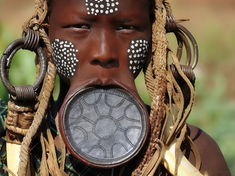 Colorful continent: 20 photos of African tribes