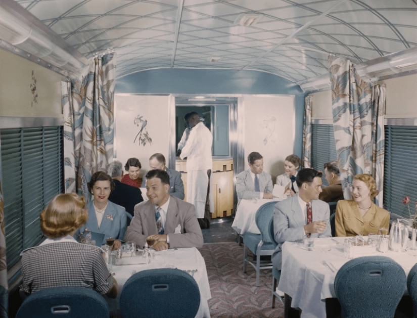 Comodidad y lujo en los rieles: así es como se veía el viaje en tren en los Estados Unidos en la década de 1950