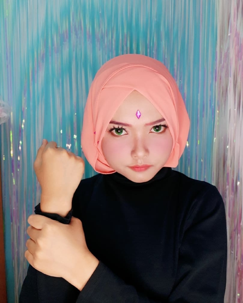 Cosplay without removing the hijab: Miisa from Malaysia blows up social networks