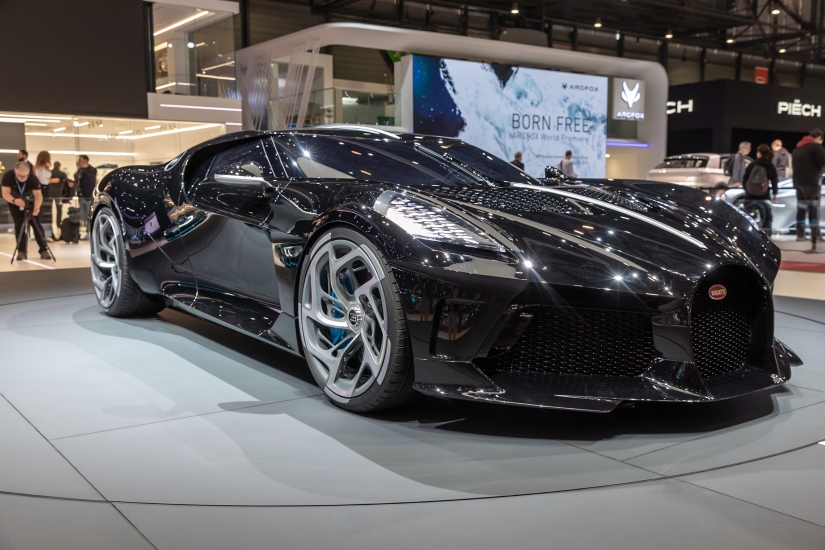 Cristiano Ronaldo bought the most expensive car in the world — Bugatti La Voiture Noire