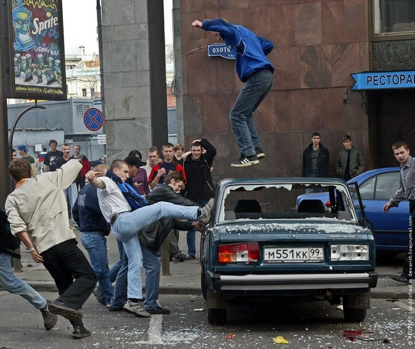 Cruel y aterrador: hace exactamente 16 años, los fanáticos del fútbol destrozaron la plaza Manezhnaya
