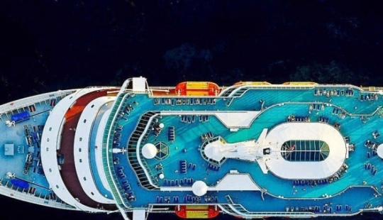 Cruise ships — stunning view from above