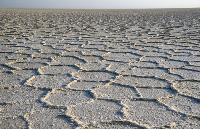 Death Valley in Ethiopia: what does the most lifeless place on the planet look like