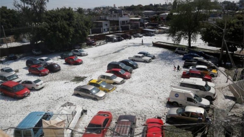 Debido al granizo, la ciudad mexicana se convirtió en un glaciar