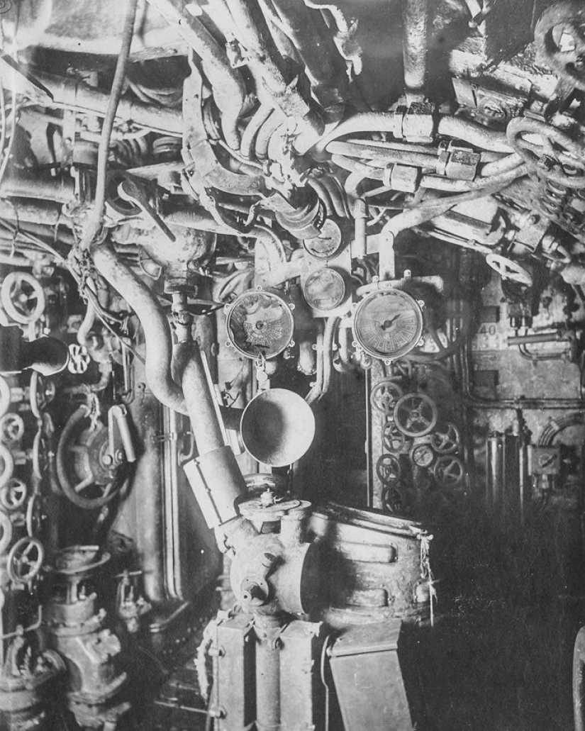 Dentro de un submarino alemán de la Primera Guerra Mundial