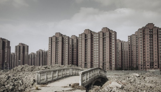 Deserted ghost towns in China