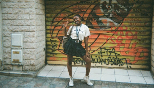 "Diario de una sola vez": el fotógrafo envió 10 cámaras a todo el mundo y se enviaron 10 mil historias "Diario de una sola vez": el fotógrafo envió 10 cámaras a todo el mundo y se enviaron 10 mil historias