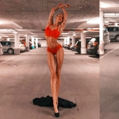 "Diosa escandinava": la modelo sueca se ganó el corazón de millones de hombres con pies de metro