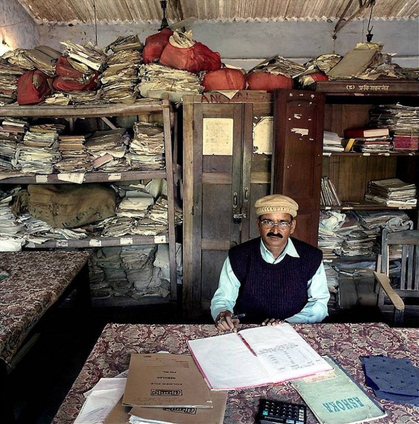 Don't you like your office? You just haven't been to India!