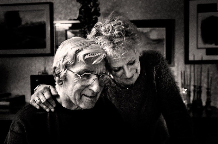 "El amor es más fuerte que la enfermedad": un proyecto fotográfico sobre cómo una pareja de ancianos luchó contra la enfermedad de Alzheimer