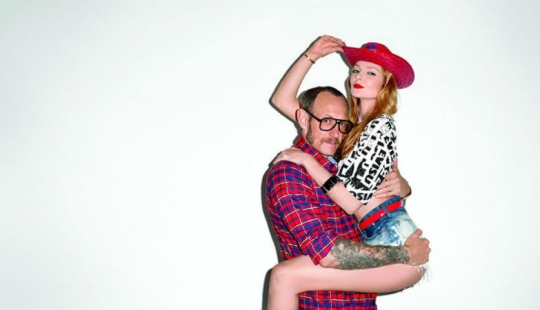 El fotógrafo erótico Terry Richardson se niega a trabajar por "acoso"