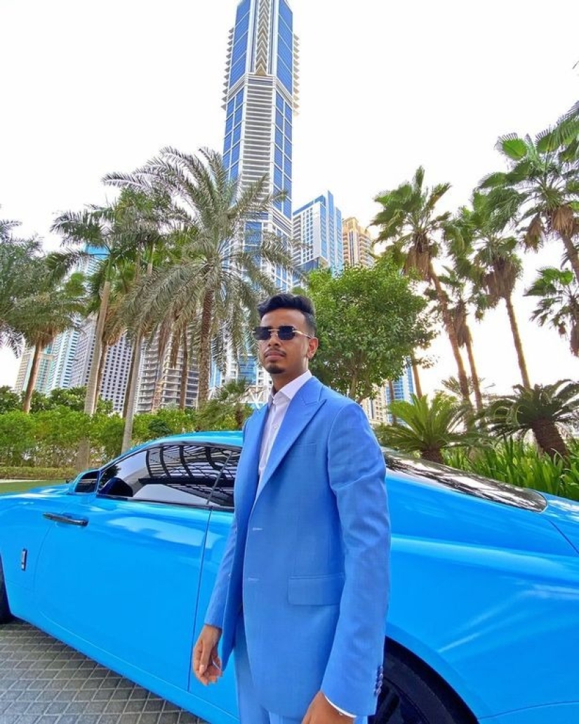 El joven más rico de Dubai se jacta de tener una colección de supercoches, habiéndola recogido antes de ser mayor de edad