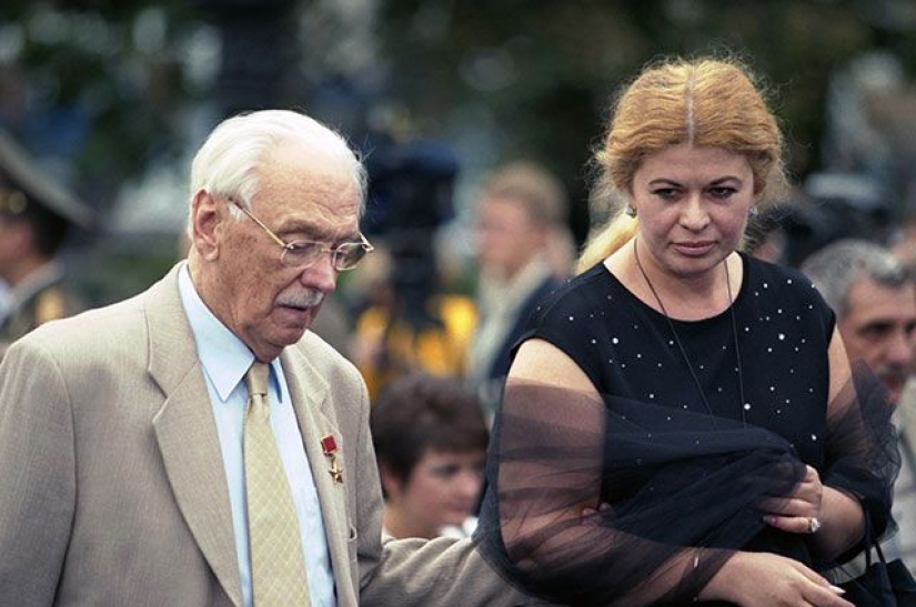 El último amor del poeta Mikhalkov: 84 años contra 36