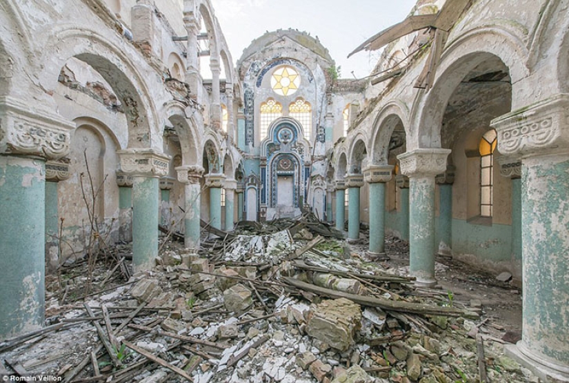 El tiempo duerme aquí: la belleza de las ruinas en la lente del fotógrafo francés Roman Veyon
