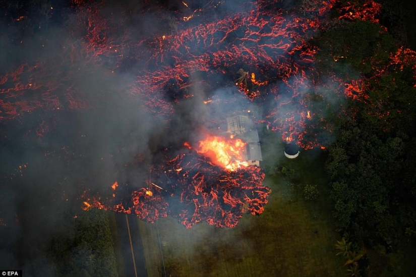 El volcán Kilauea en Hawai continúa destruyendo la isla
