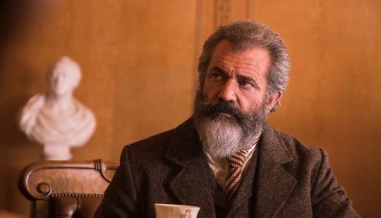 En la jaula de la condenación: cómo Mel Gibson se encontró al borde del fracaso debido a sus demonios internos