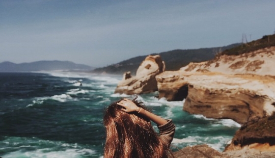 Esta Barbie hipster parodia ingeniosamente las fotos de la juventud moderna