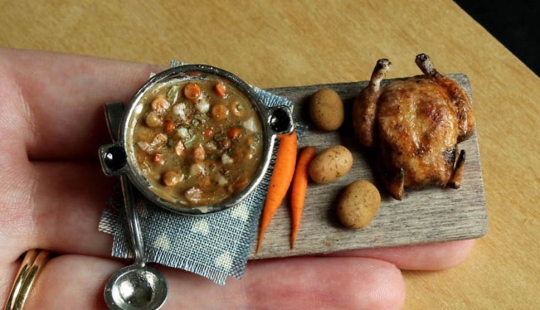 Estas mini esculturas de arcilla se parecen tanto a comida real que se te hace la boca agua
