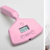 Este despertador vibrador se asegurará de que una mujer comience el día con un orgasmo