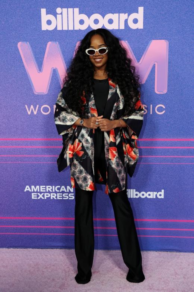 Estilo de alfombra roja en los Billboard Women in Music Awards