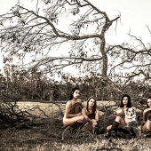 Estudiantes de la Universidad de Sydney se desnudaron para el calendario de caridad