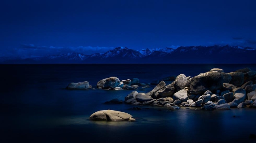 Exorcistas de la oscuridad. Paisajes donde la noche no es incolora