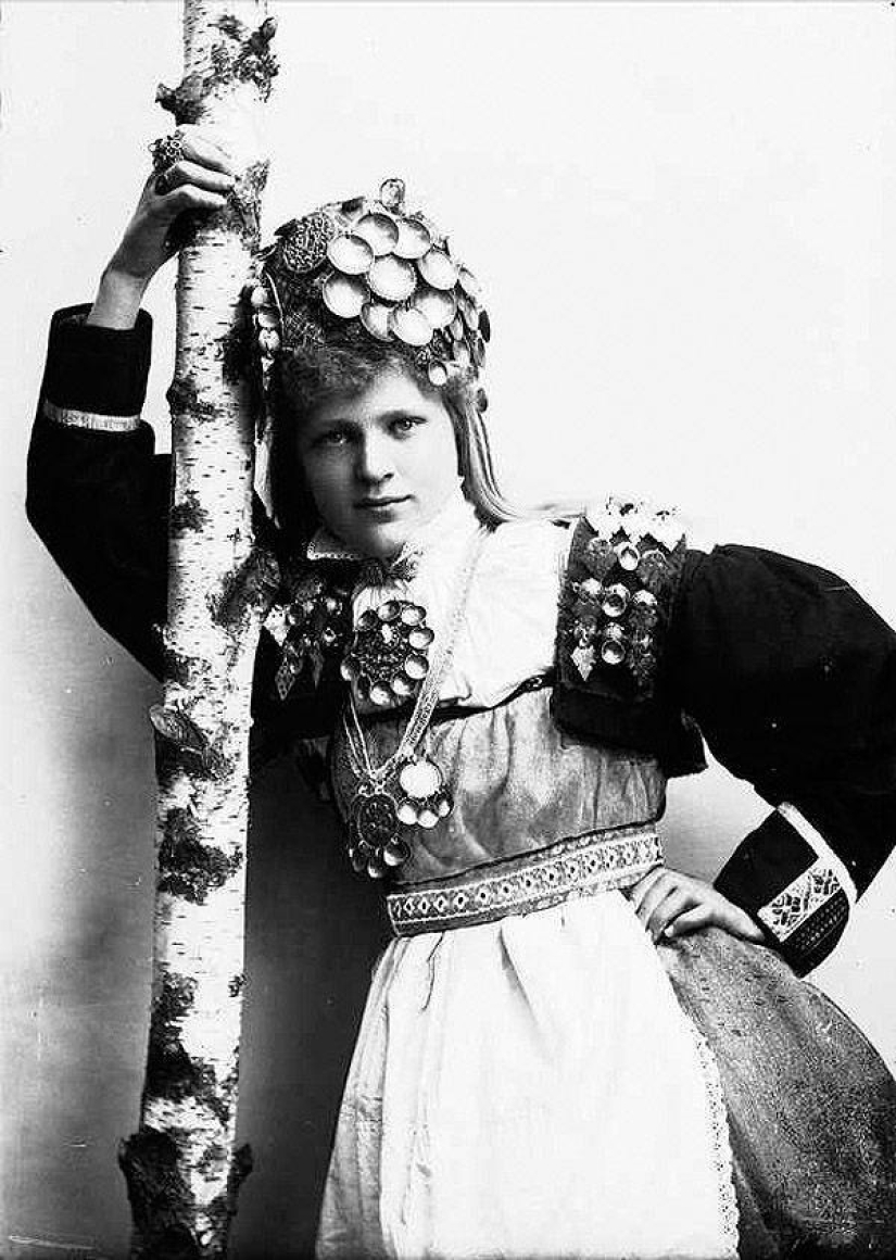 Fabulous outfits of Norwegian brides of the 1870s-1920s