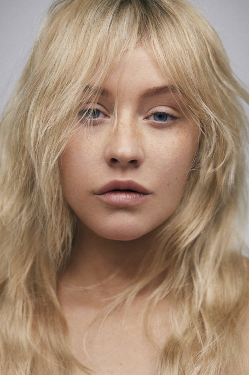 Fans won't recognize Christina Aguilera in a photo shoot without makeup