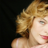 Felicidad en el tercer intento: cómo se casó Mila Jovovich