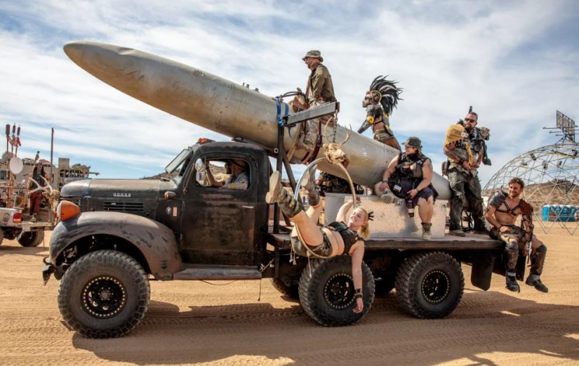 Festival salvaje en el desierto al estilo de "Mad Max": Wasteland Weekend 2018