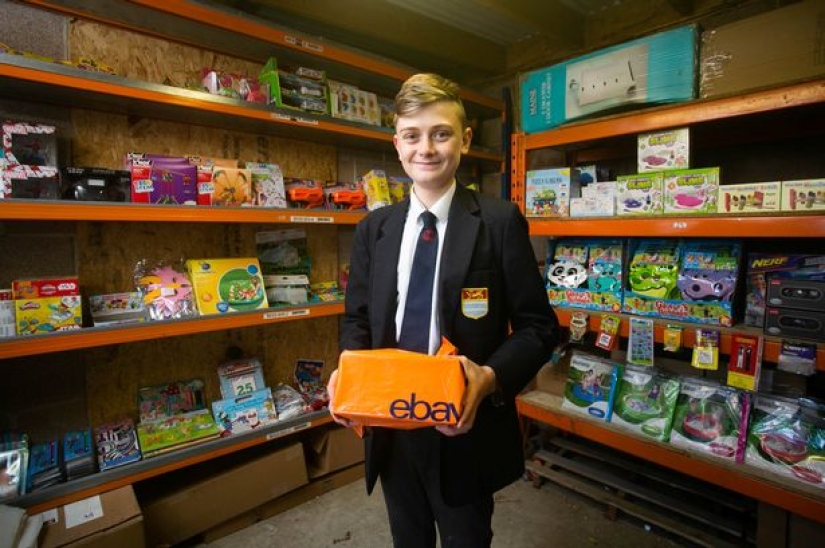 Following in the footsteps of millionaires: a 14-year-old schoolboy earns a tidy sum on eBay