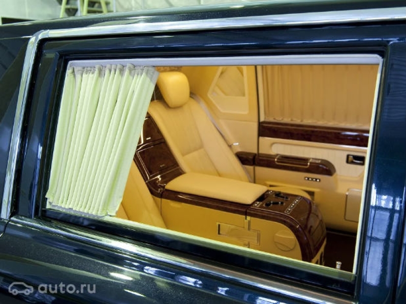 For sale is a ZIL limousine for 70 million rubles, which Putin did not like