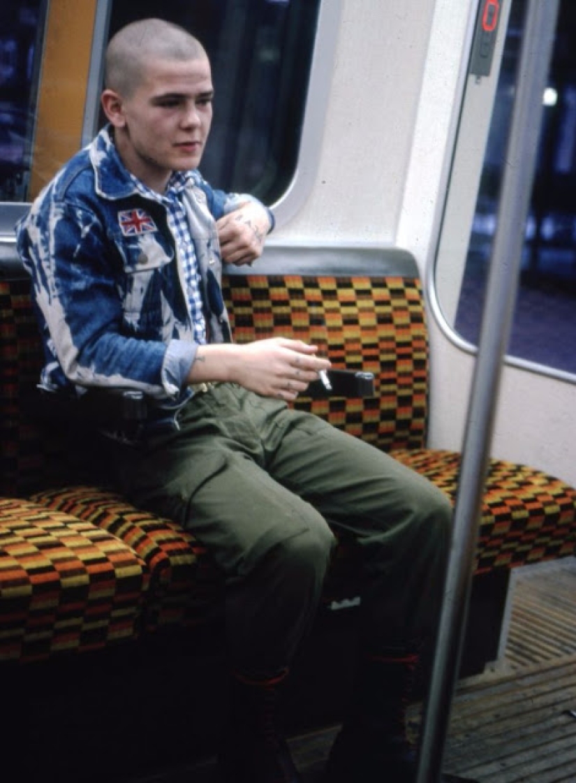 Fotos publicadas de cabezas rapadas de Londres tomadas en la década de 1980