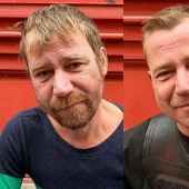 Free haircuts for the homeless: a barber turns tramps into real beauties