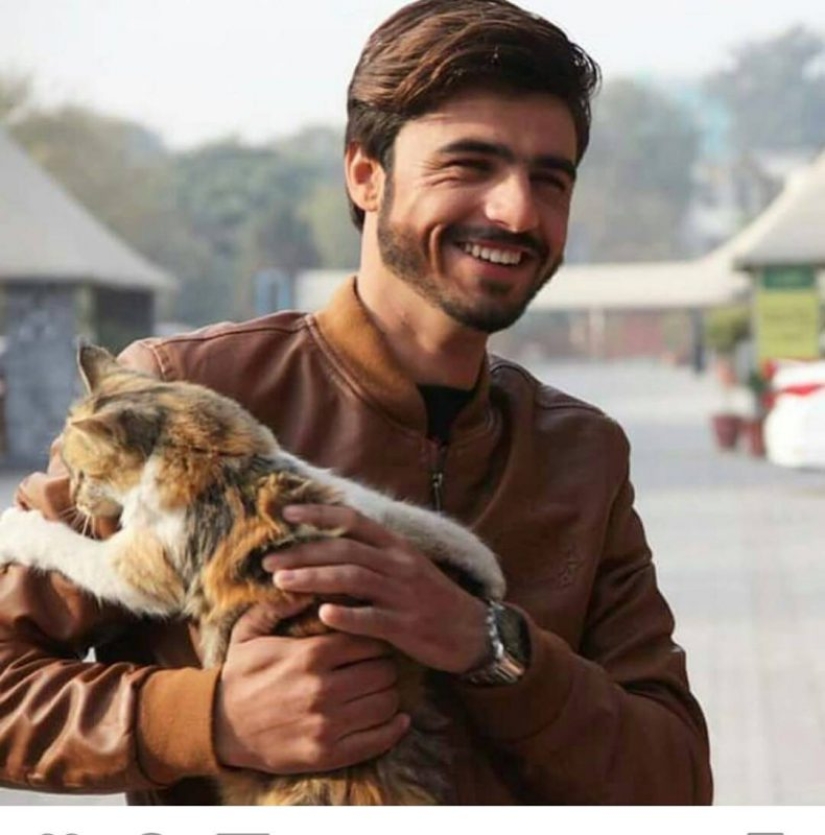 From a tea seller to a model: how one photo changed the life of a Pakistani boy