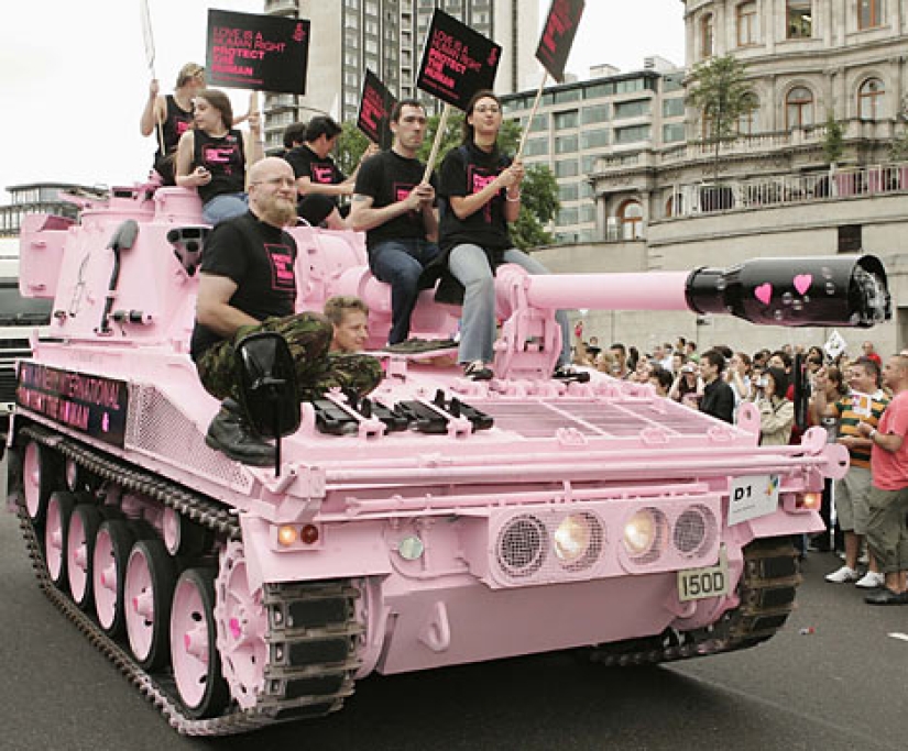 Gay bomb and other most absurd military projects
