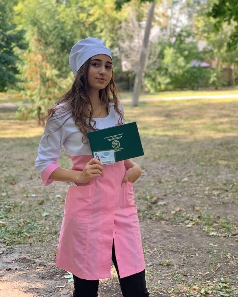 Girls-students: a selection of photos of charming freshmen of 2019
