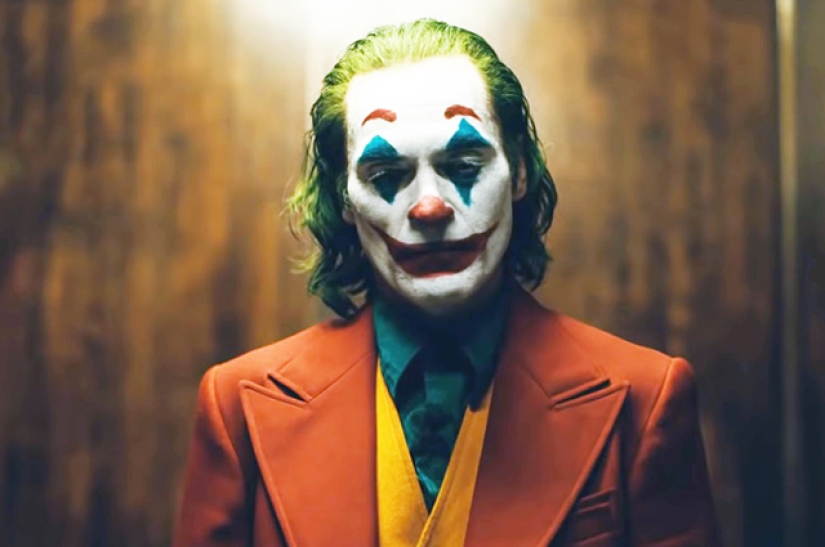 Give Him a Porn Oscar: Joaquin Phoenix's Joker Breaks Records on Pornhub