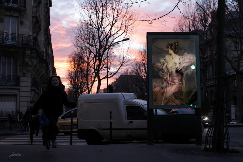 "God, who stole my advertisement?": Frenchman replaced street posters with classic paintings