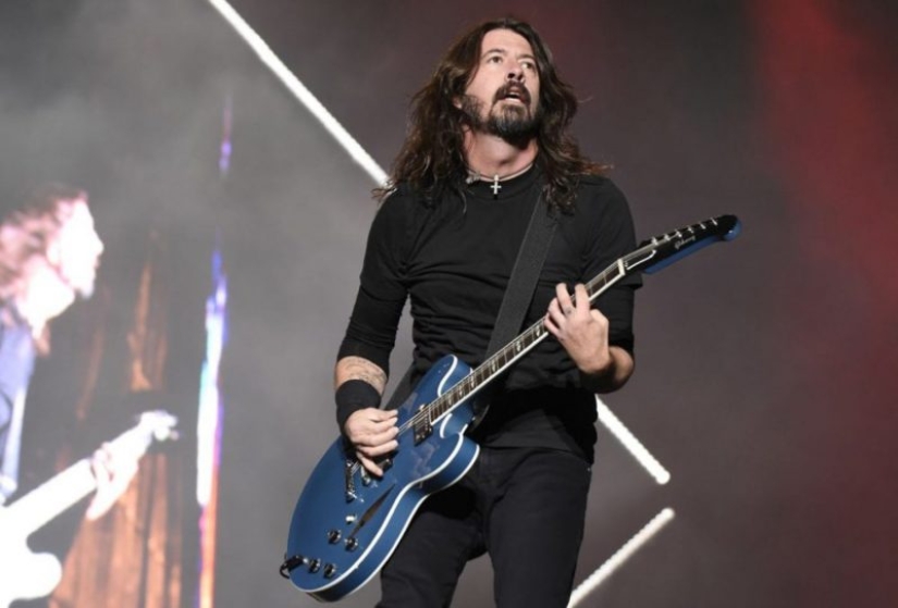 Golden Strings: The 10 richest Guitarists of 2019