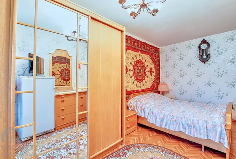 Greetings from the 90s! The apartment for sale in Minsk touched the networkers