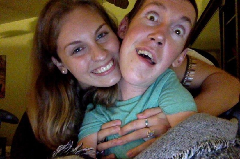 Happy together: the love story of a guy in a wheelchair and a girl with a big heart