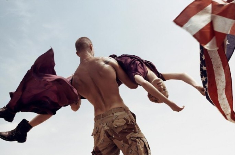 "Haz el amor, no la guerra": El proyecto fotográfico más controvertido de Stephen Maisel